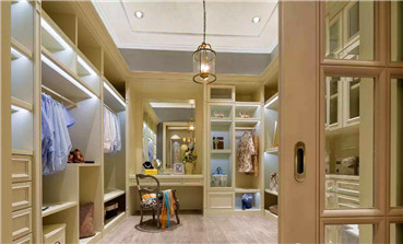 影響定制衣柜價格的因素有哪些？