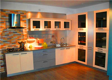 櫥柜臺面選什么材質的好？