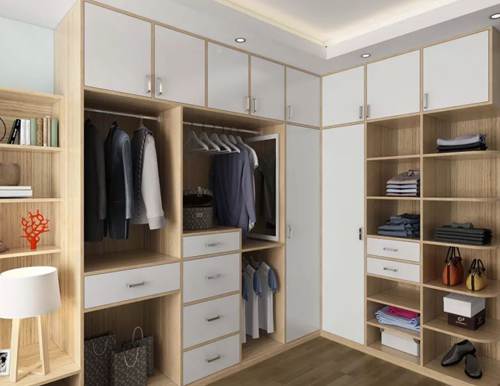  定制家具和成品家具，消費者應該如何選擇？