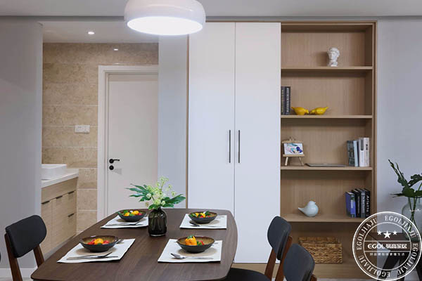 為什么那么多人喜歡定制簡(jiǎn)約風(fēng)家具?它有什么特點(diǎn)?